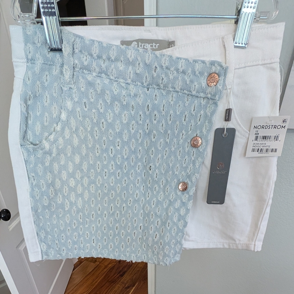 Tractr Kids Jean Shorts Size 12 ❤️